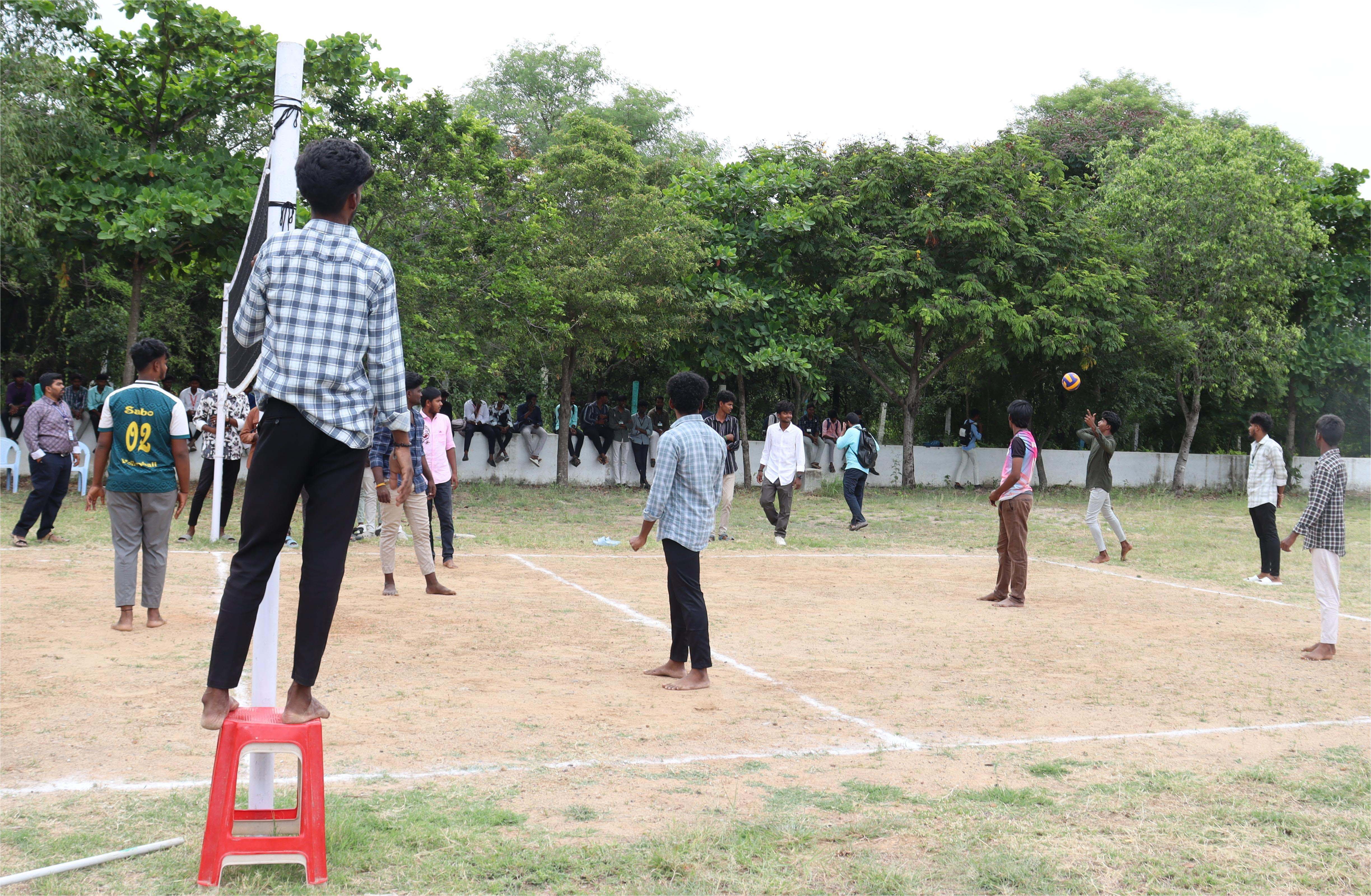 INTRAMURAL VOLLEYBALL FINALS
